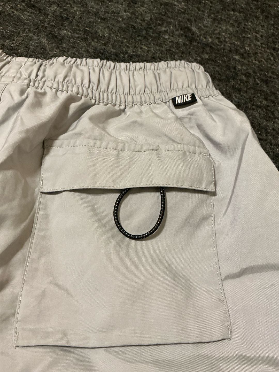 Nike Nylon Shorts Womens Size Small Gray 100% Polyester 9