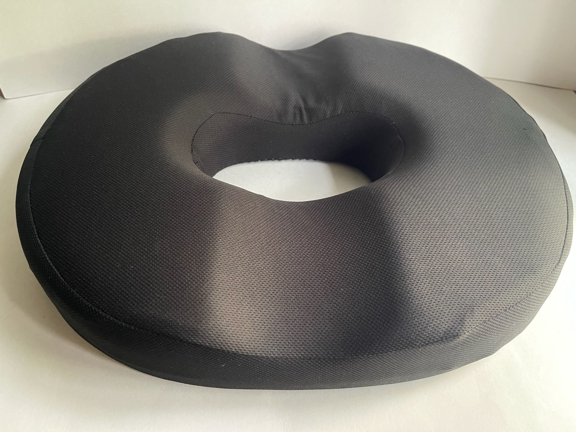 5 Stars United Donut Pillow Ring Cushion Black Memory Foam Orthopedic 4
