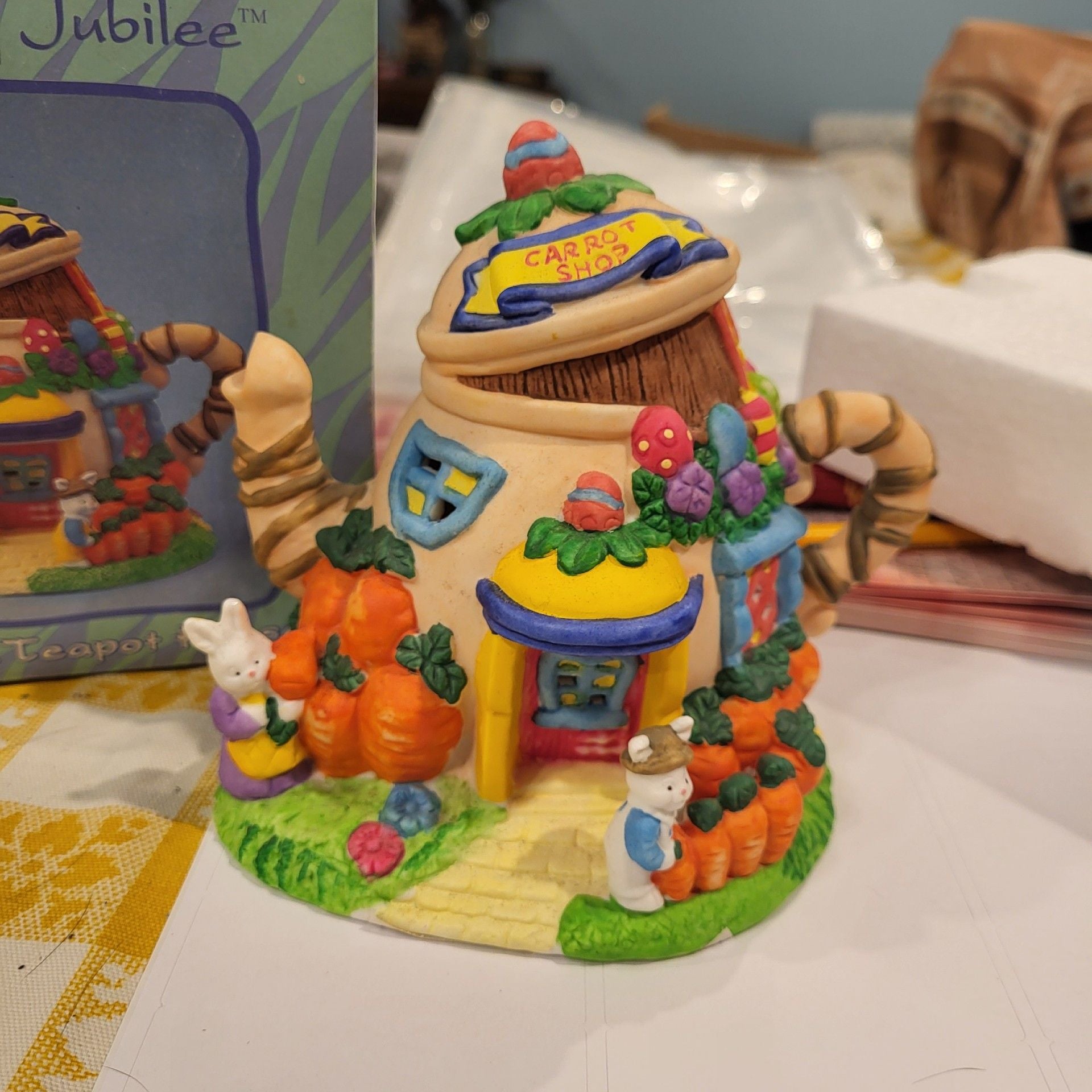 Jubilee Carrot Shop Ceramic Easter Bunny Teapot Figurine 1