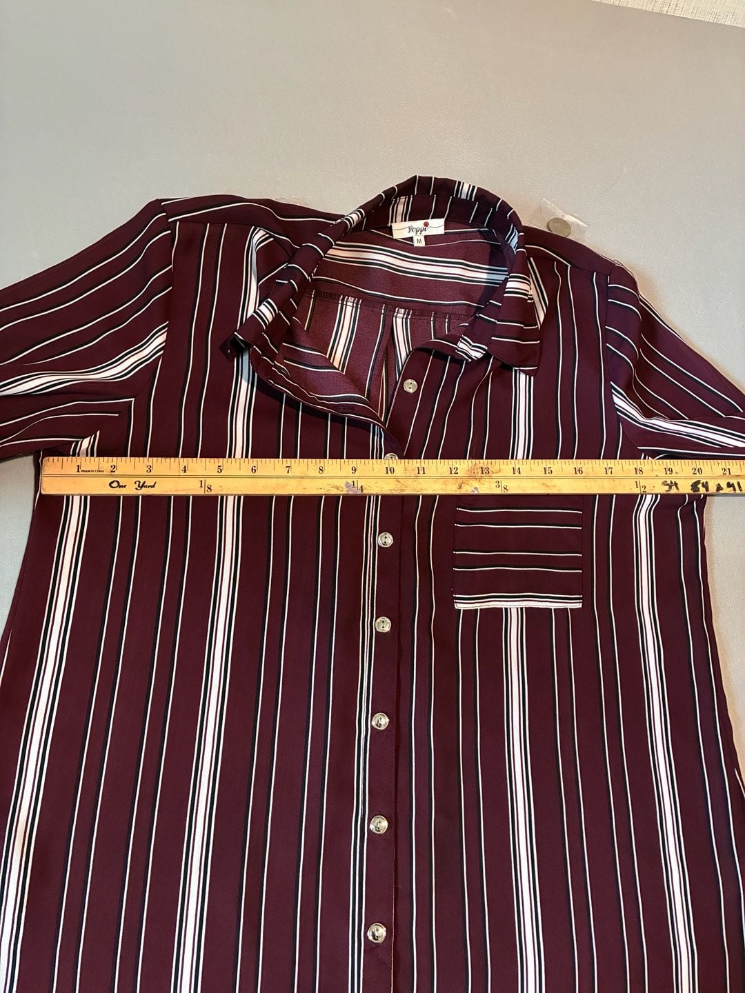 Hippo Striped Button Down Shirt Size XL 4