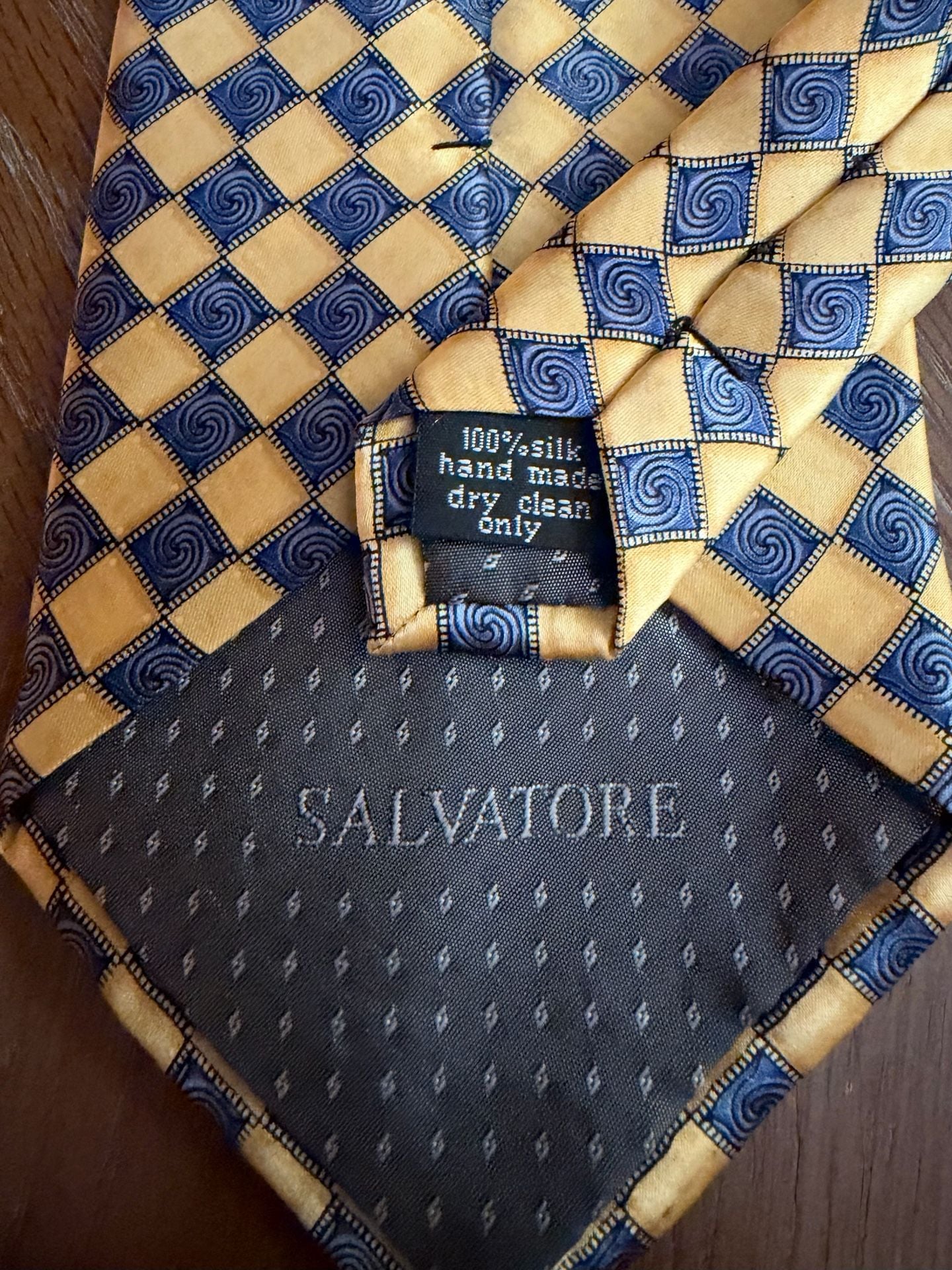 Vintage Salvatore Pellegrino Il Pittore Italiano 100% Silk Geometric Tie 3