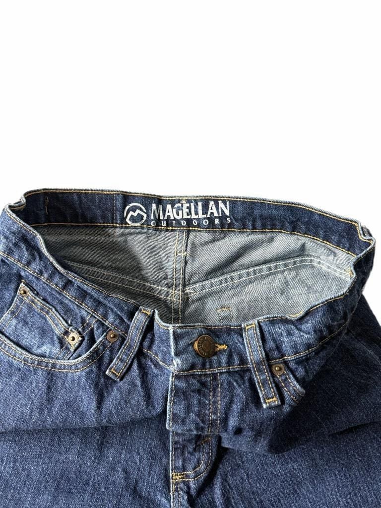 Magellan Outdoors Straight Jeans 30x32 Dark Wash Denim 4