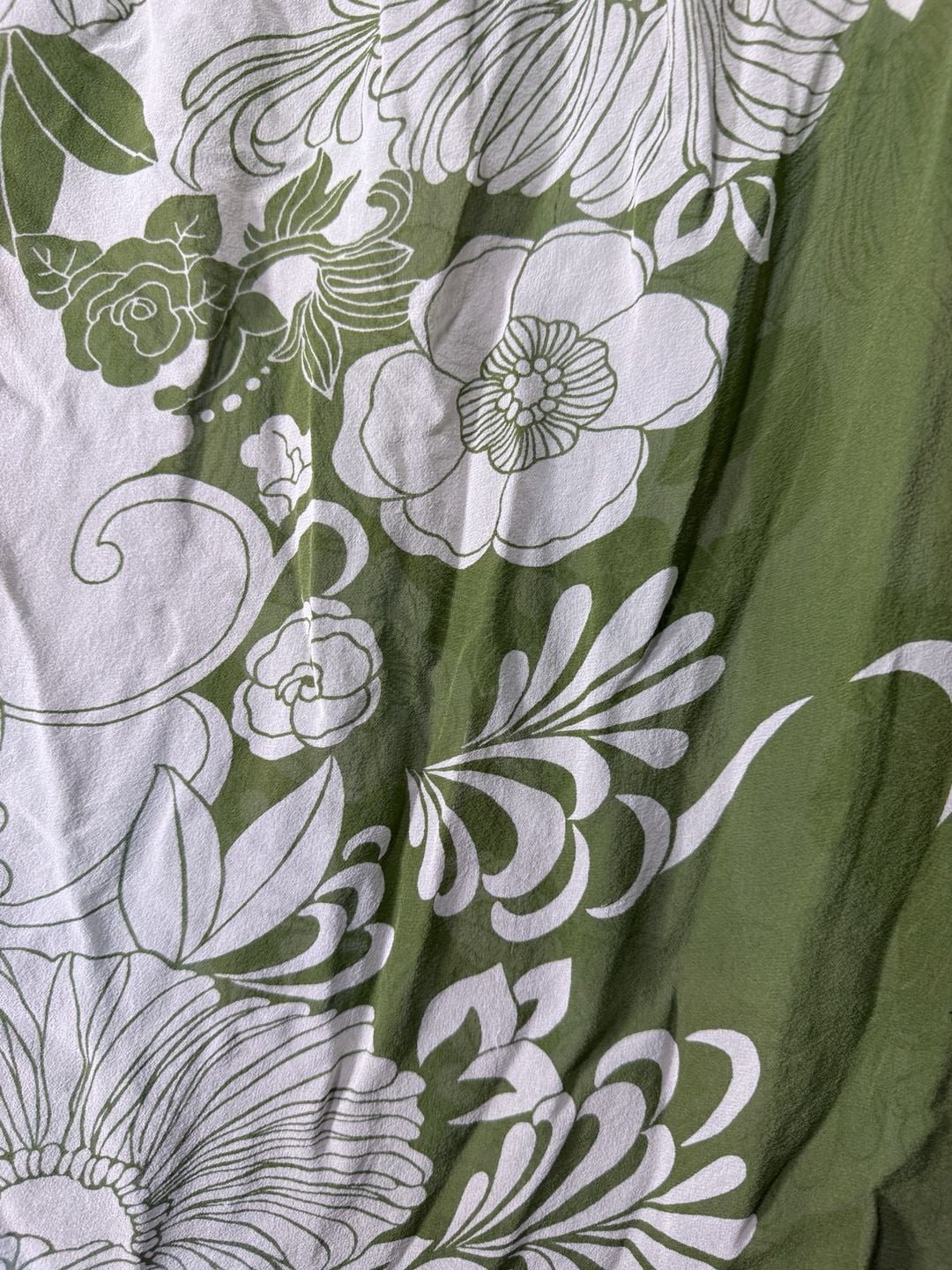 Ann Taylor Silk Floral Blouse Size 10 Green White Tie Neck 6
