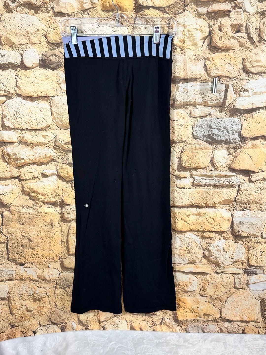 lululemon Groove Pant Black Stripe Waistband 8