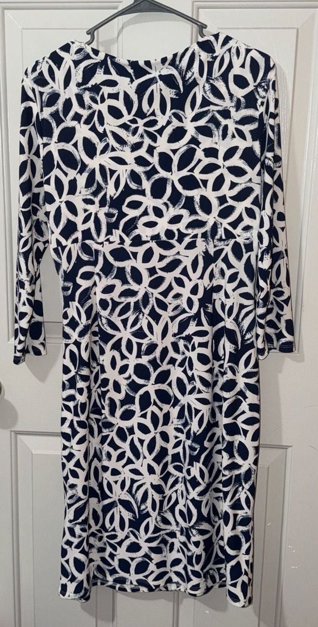 Lauren Ralph Lauren Dress Size 10 Blue White Abstract Faux Wrap 5