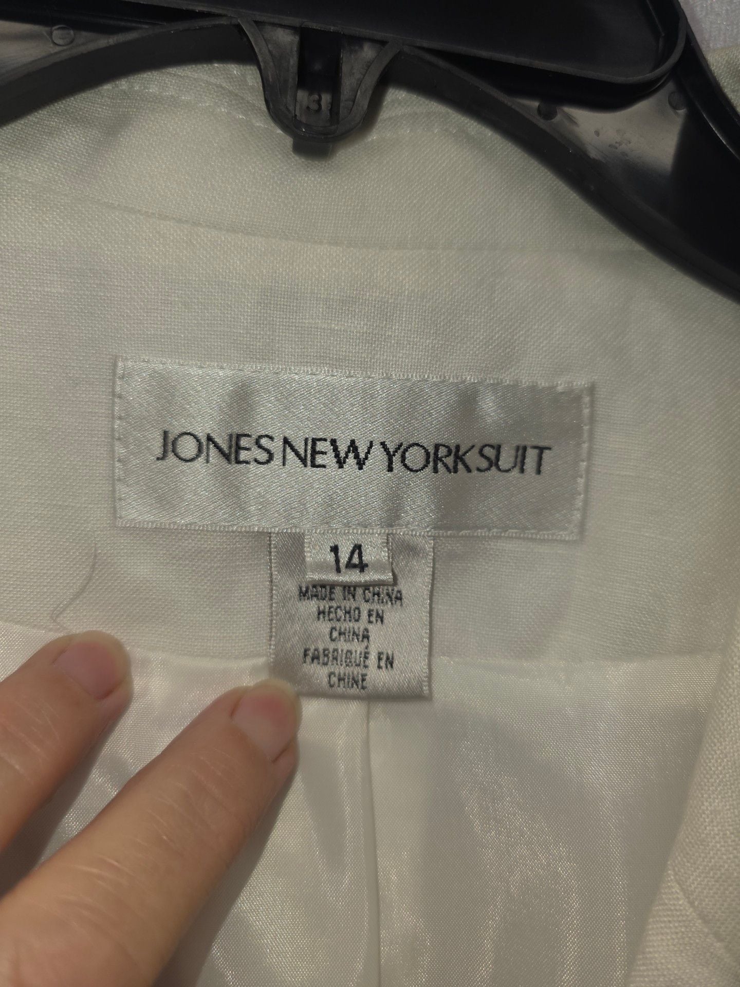 Jones New York Suit Size 12/14 White Linen 3