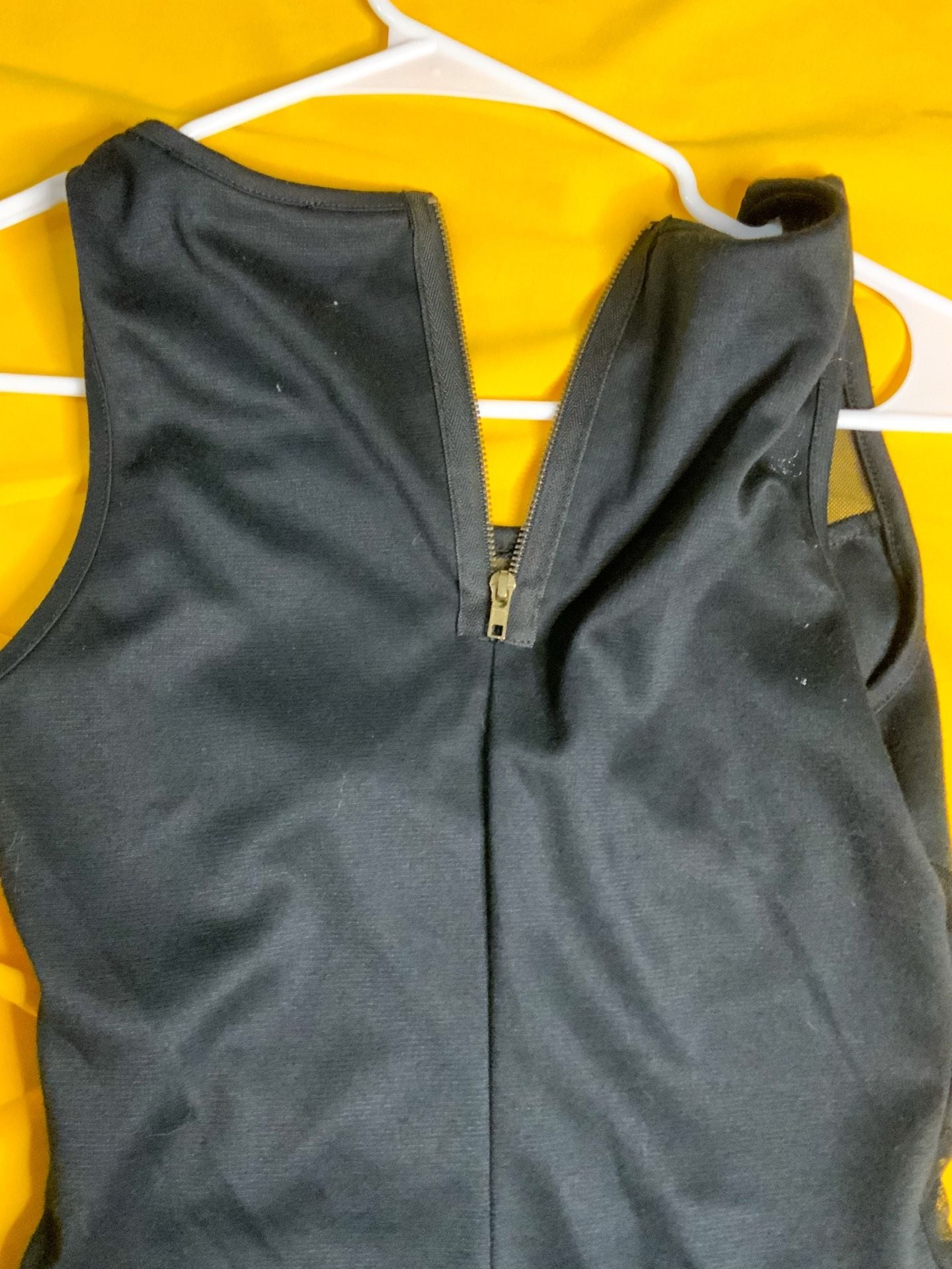 Papaya Black Mesh Panel Tank Top Women’s Size Small 4