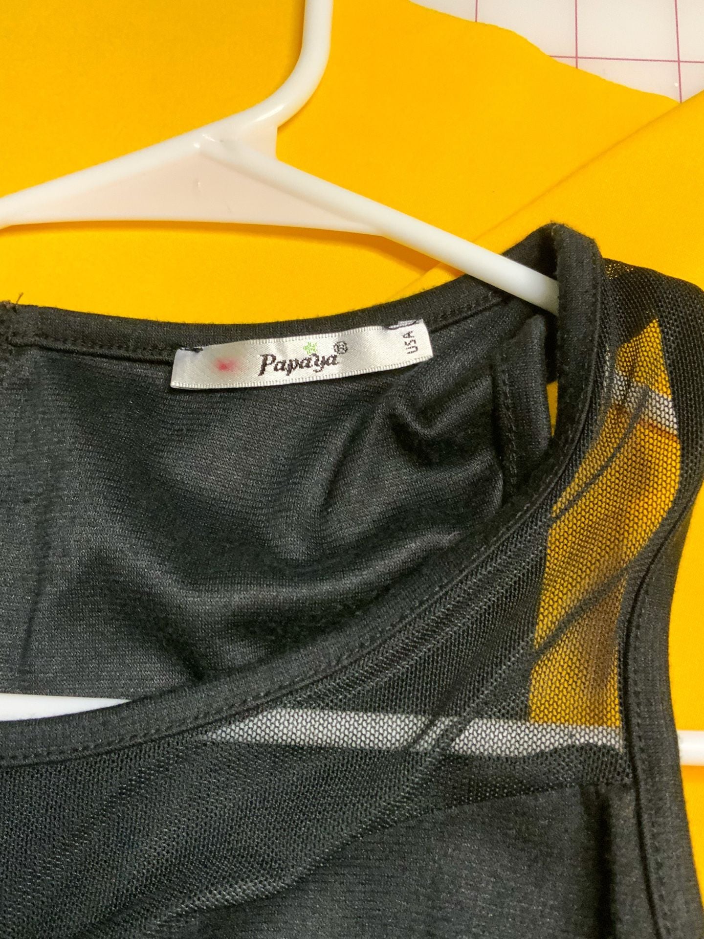 Papaya Black Mesh Panel Tank Top Women’s Size Small 5