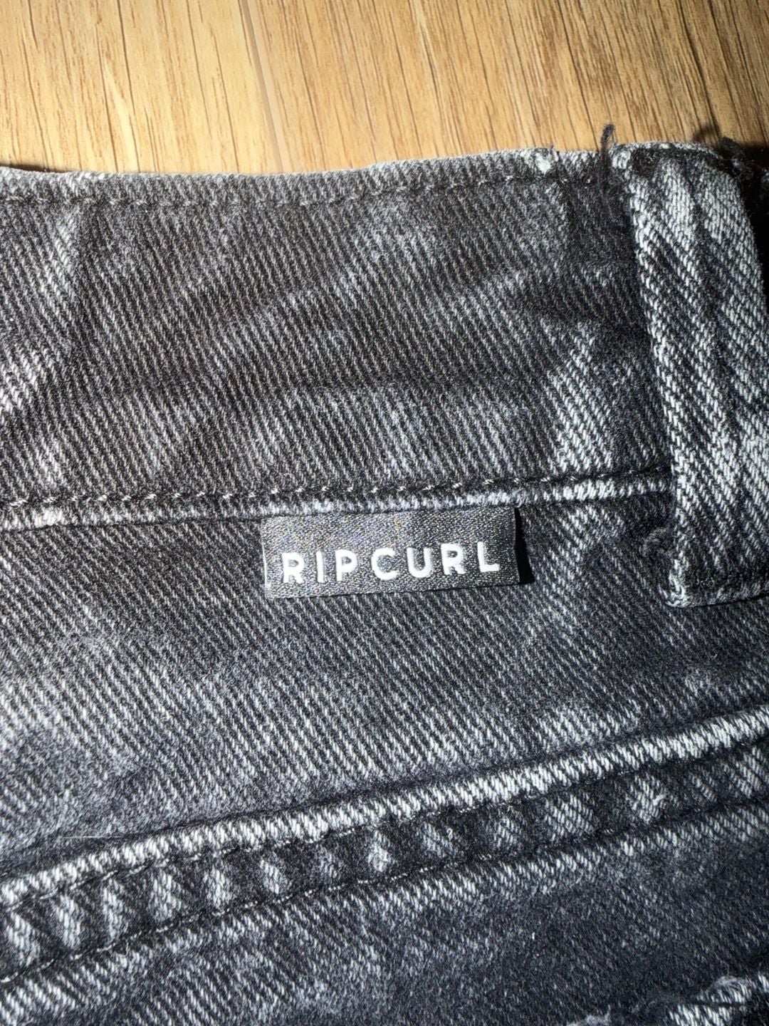 Rip Curl Black Denim Shorts – Cuffed, Size 24 10