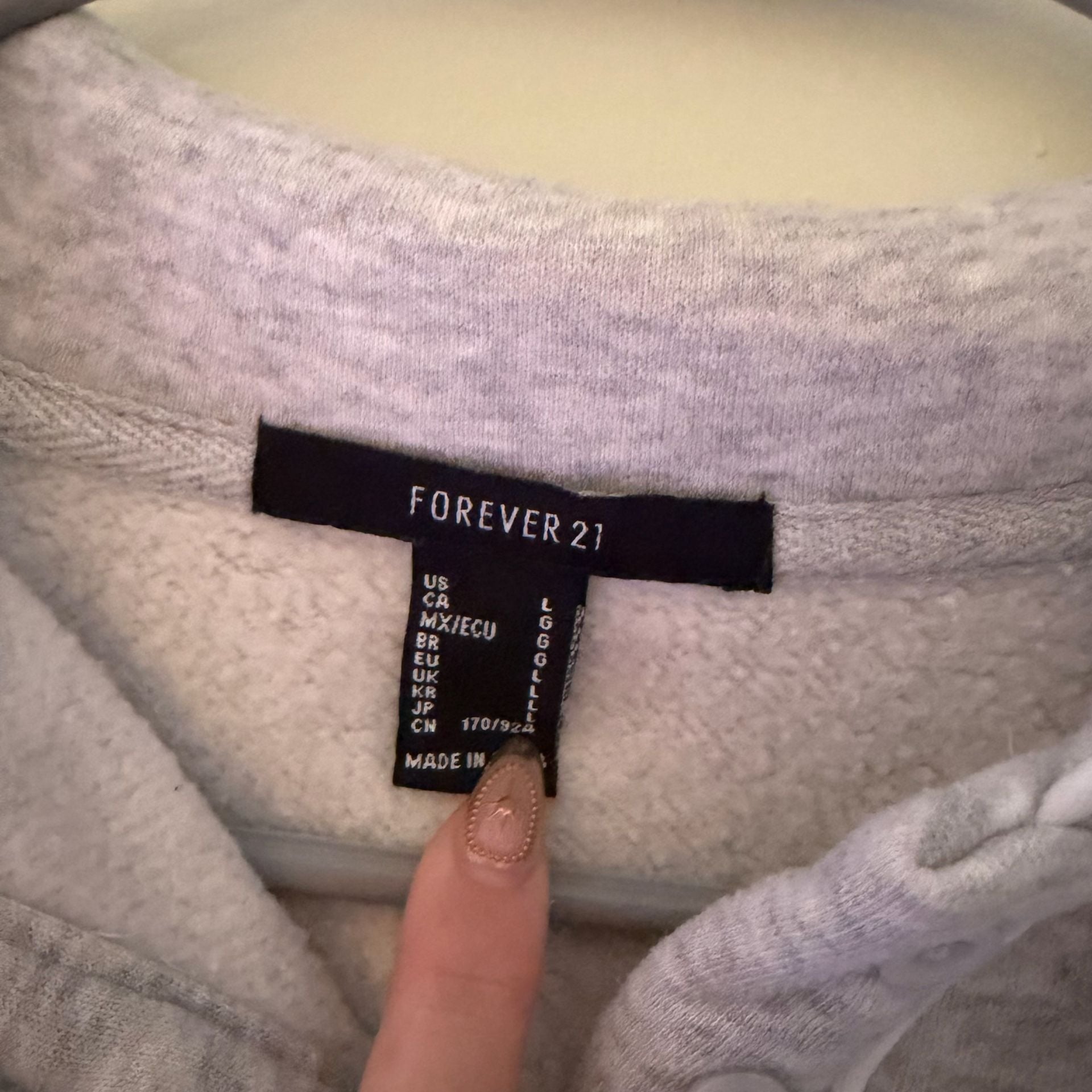 Forever 21 Grey Cropped Pullover Sweatshirt 4