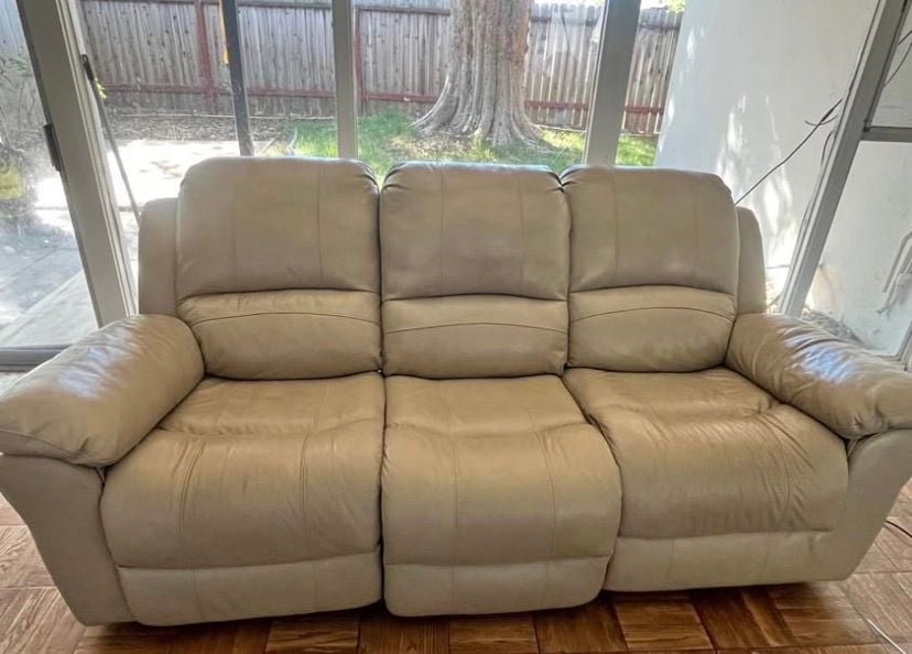 Leather Reclining Sofa Beige 1