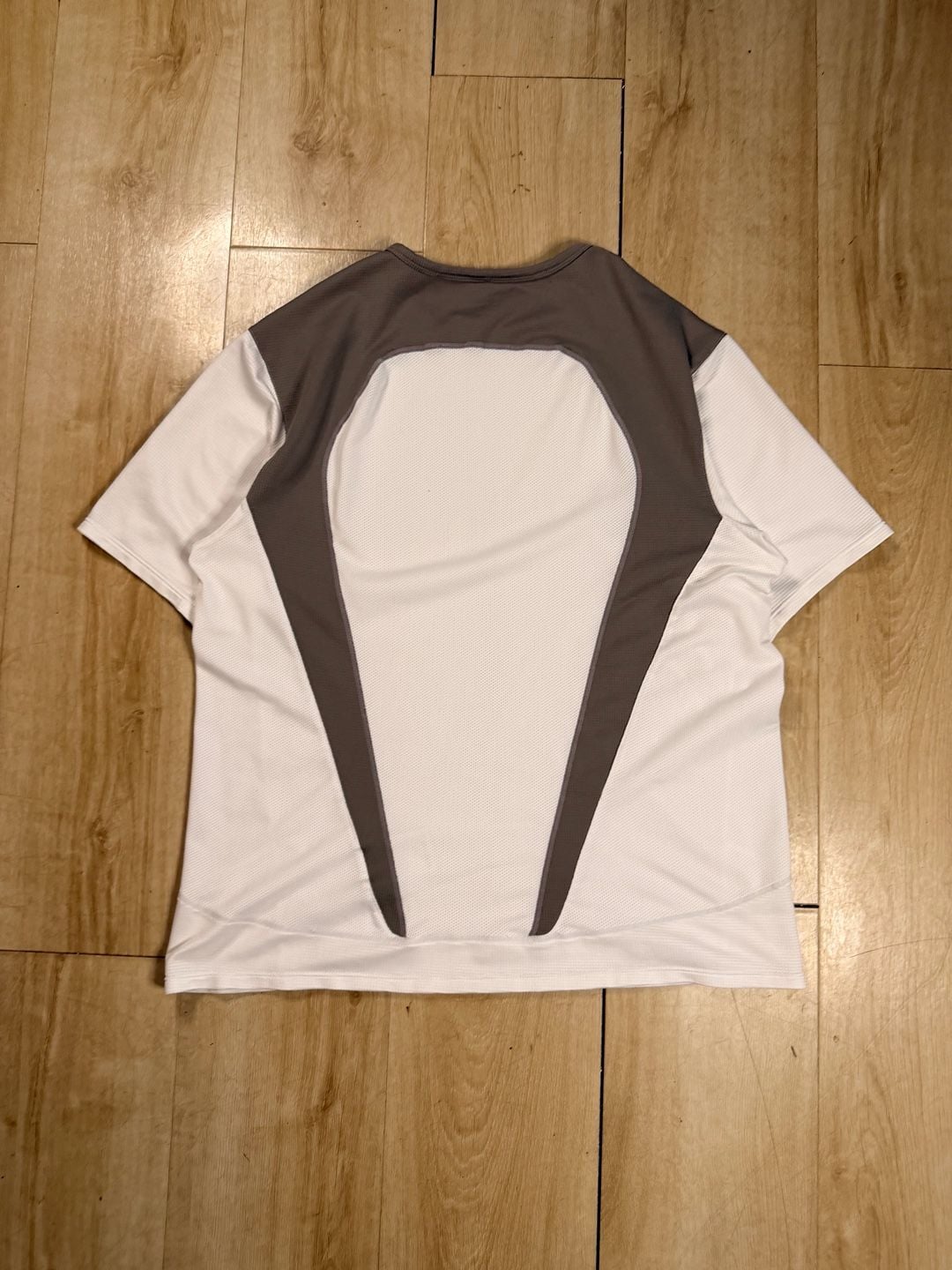 Nike Tennis Shirt Size XL White Grey 8