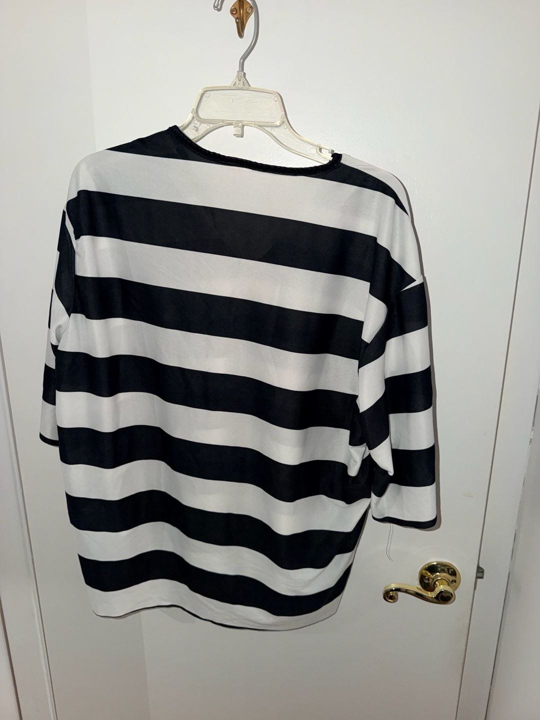 Prisoner Costume XL Black White Striped Shirt Pants Hat 4
