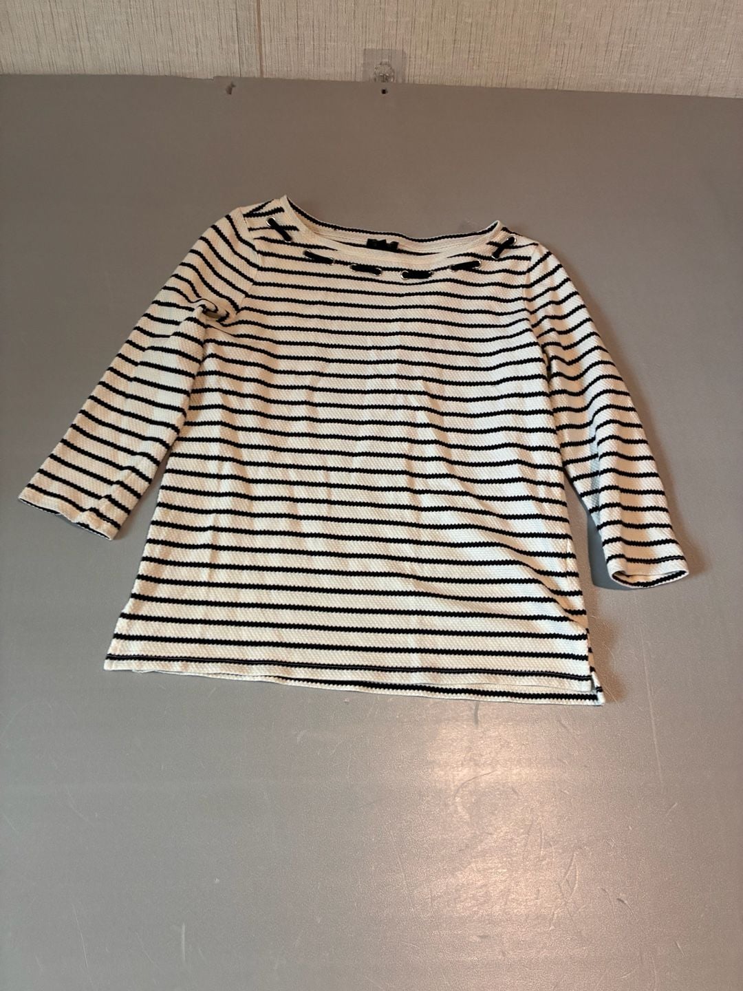 Talbots Striped Top Size SP White Blue Knit Short Sleeve 5