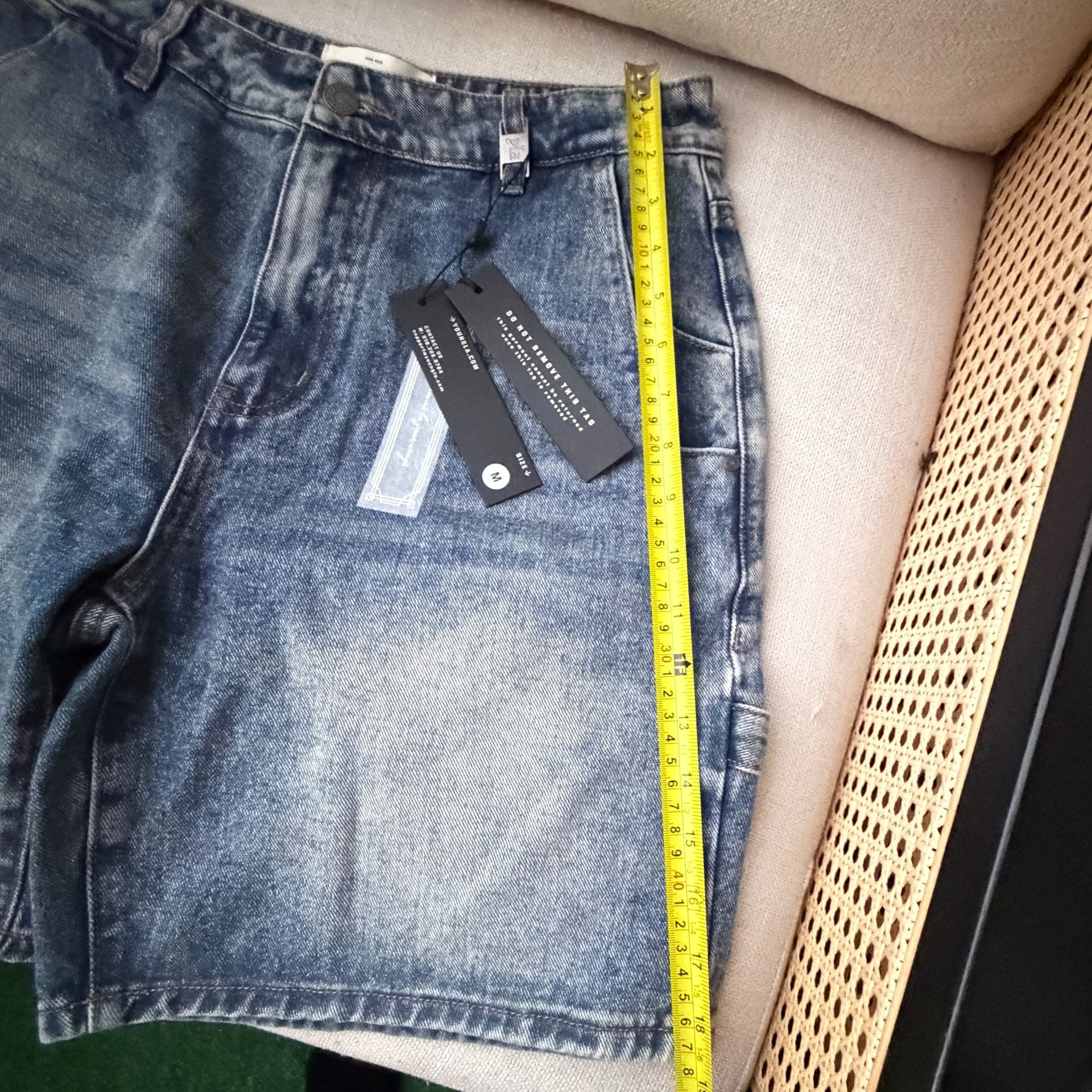 YOUNGLA Women’s Denim Bermuda Shorts Size M Blue Acid Wash Baggy Carpenter NWT 7