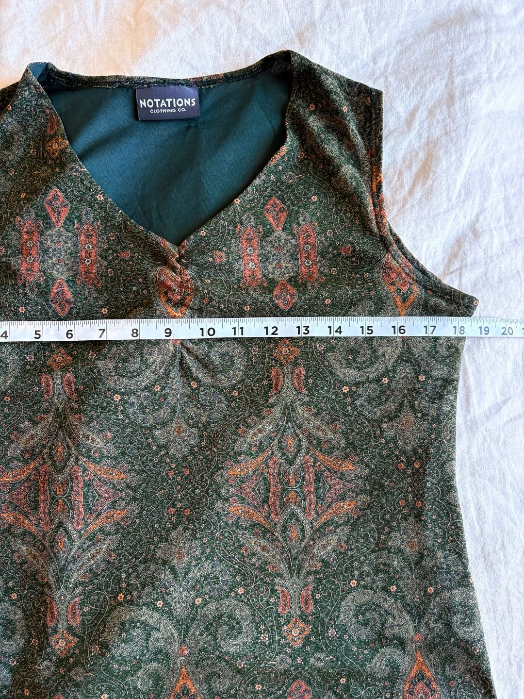 Vintage Y2K Early 2000s Green Paisley V-Neck Sleeveless Top 8