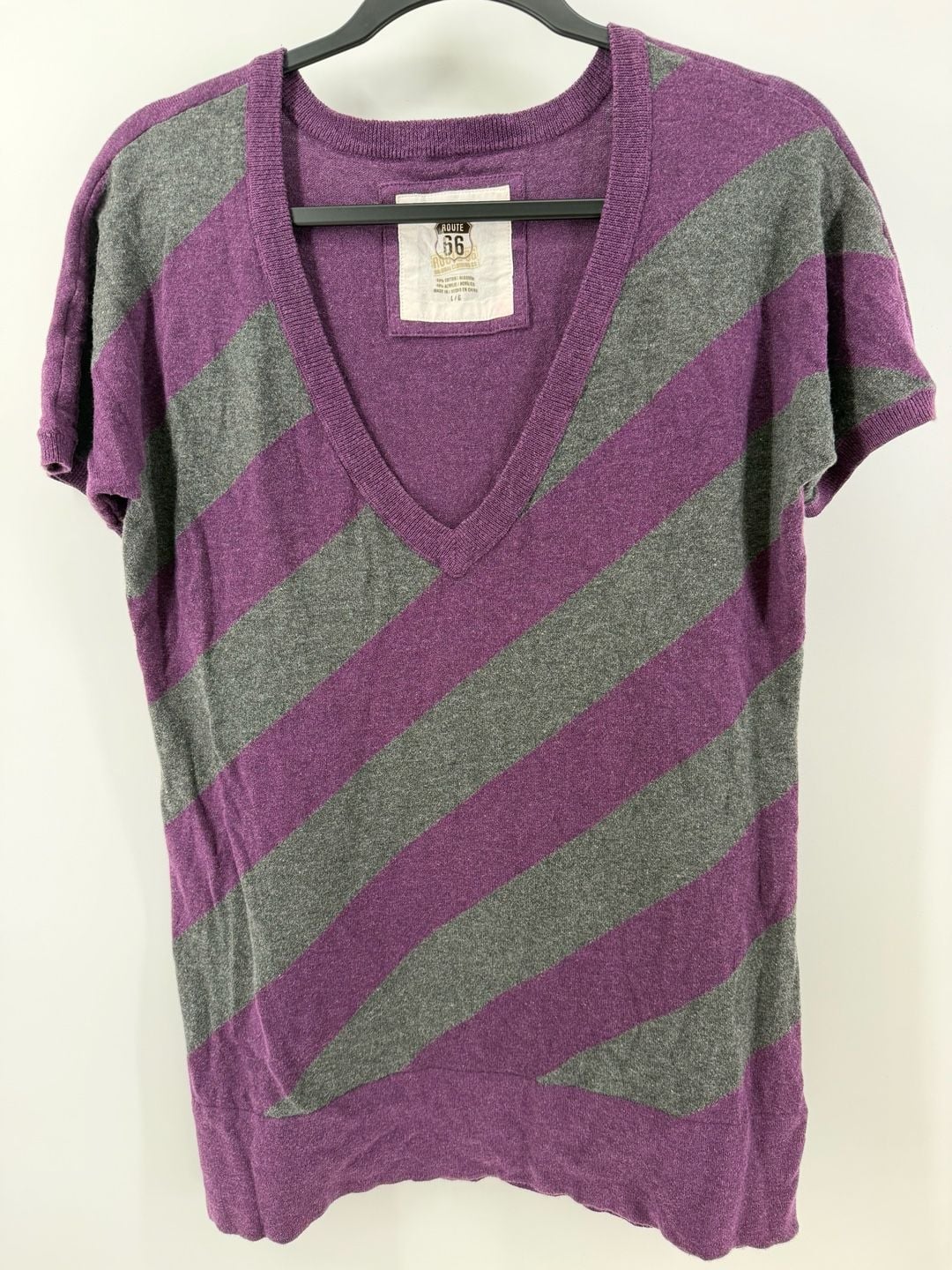Route 66 Purple Gray Diagonal Stripe V-Neck Sweater Top Size L 2
