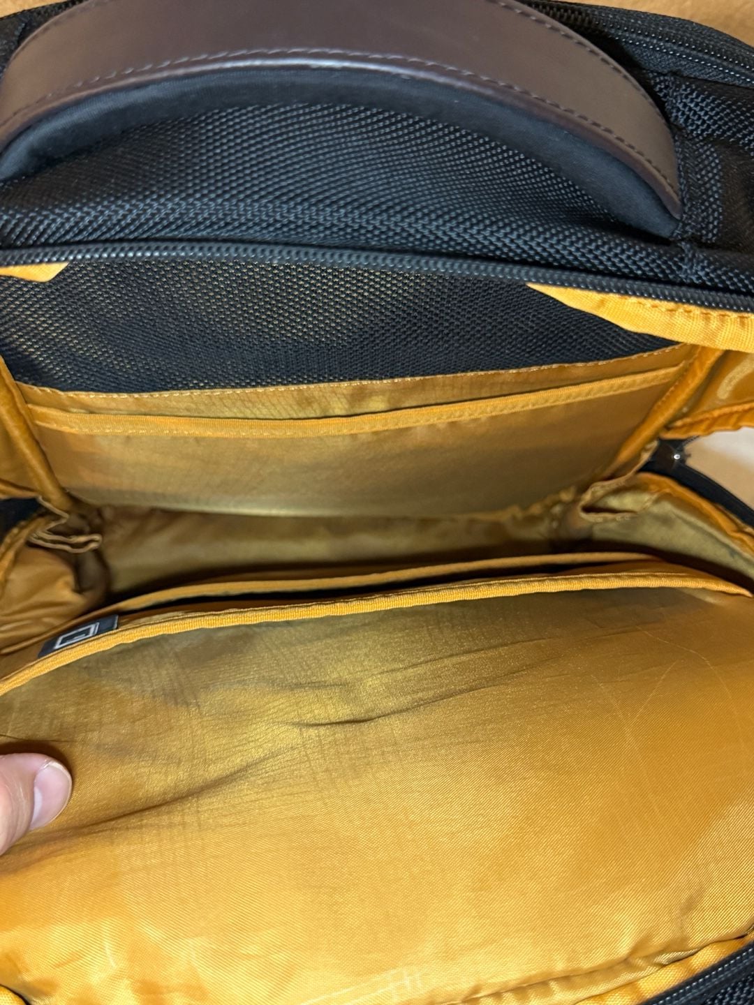 Samsonite Black Laptop Backpack with Brown Trim 8
