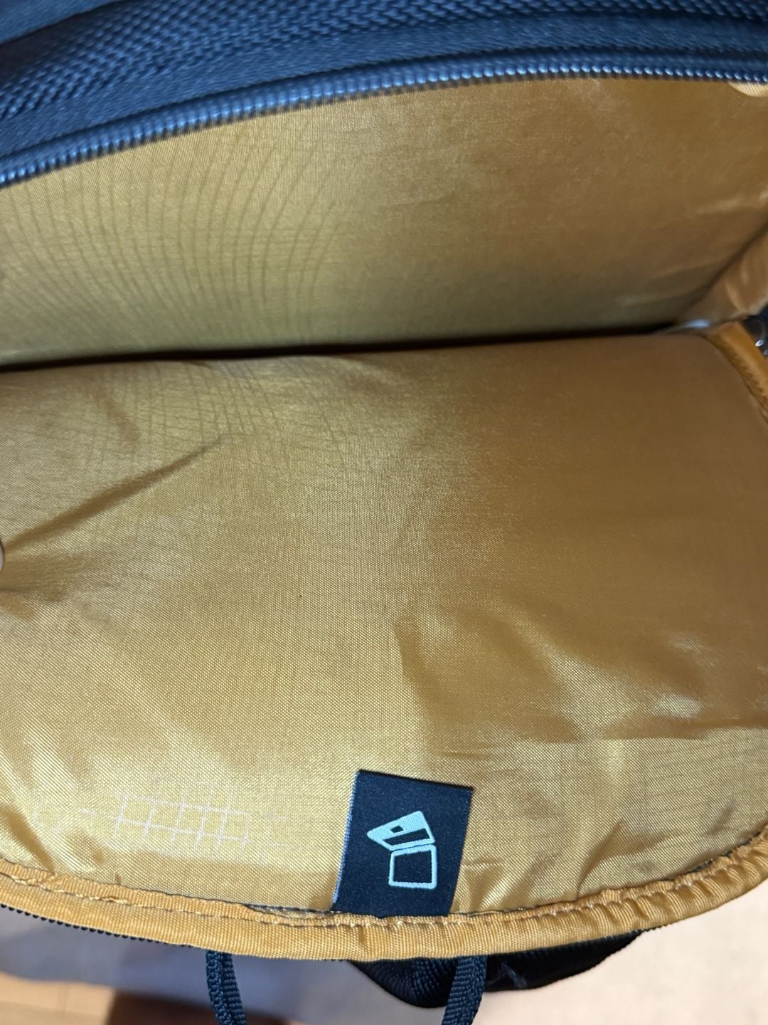 Samsonite Black Laptop Backpack with Brown Trim 9