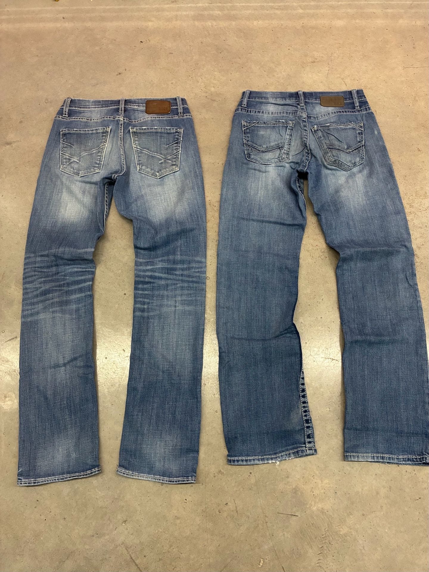 Bundle Of 4 BKE Jake Straight Jeans Size 30L Light Wash Denim 4