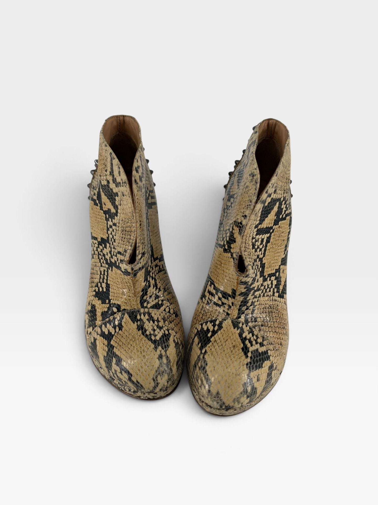 BCBGMAXAZRIA Snakeskin Studded Ankle Boots 6