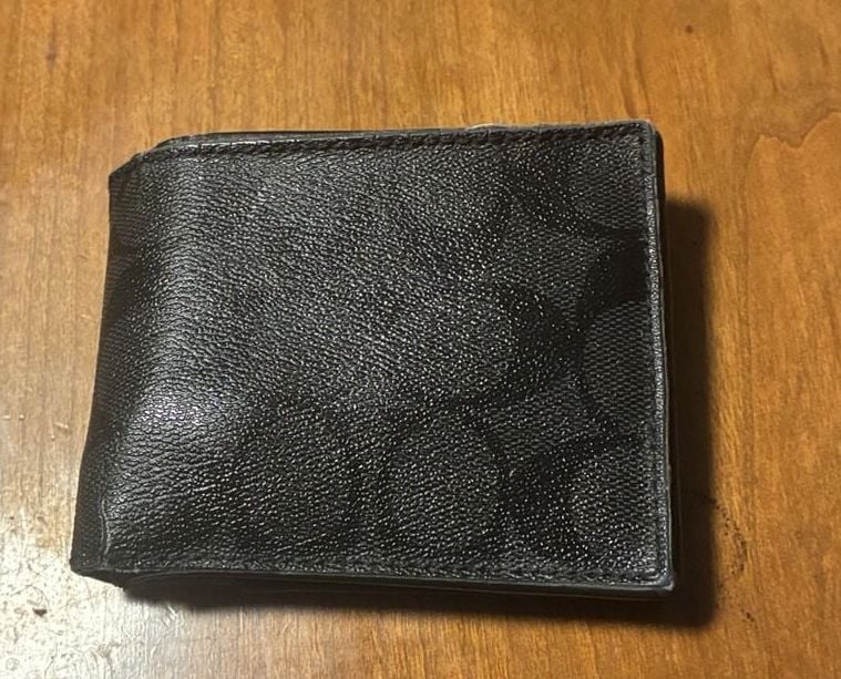 Coach Signature Bifold Wallet Black Leather 1