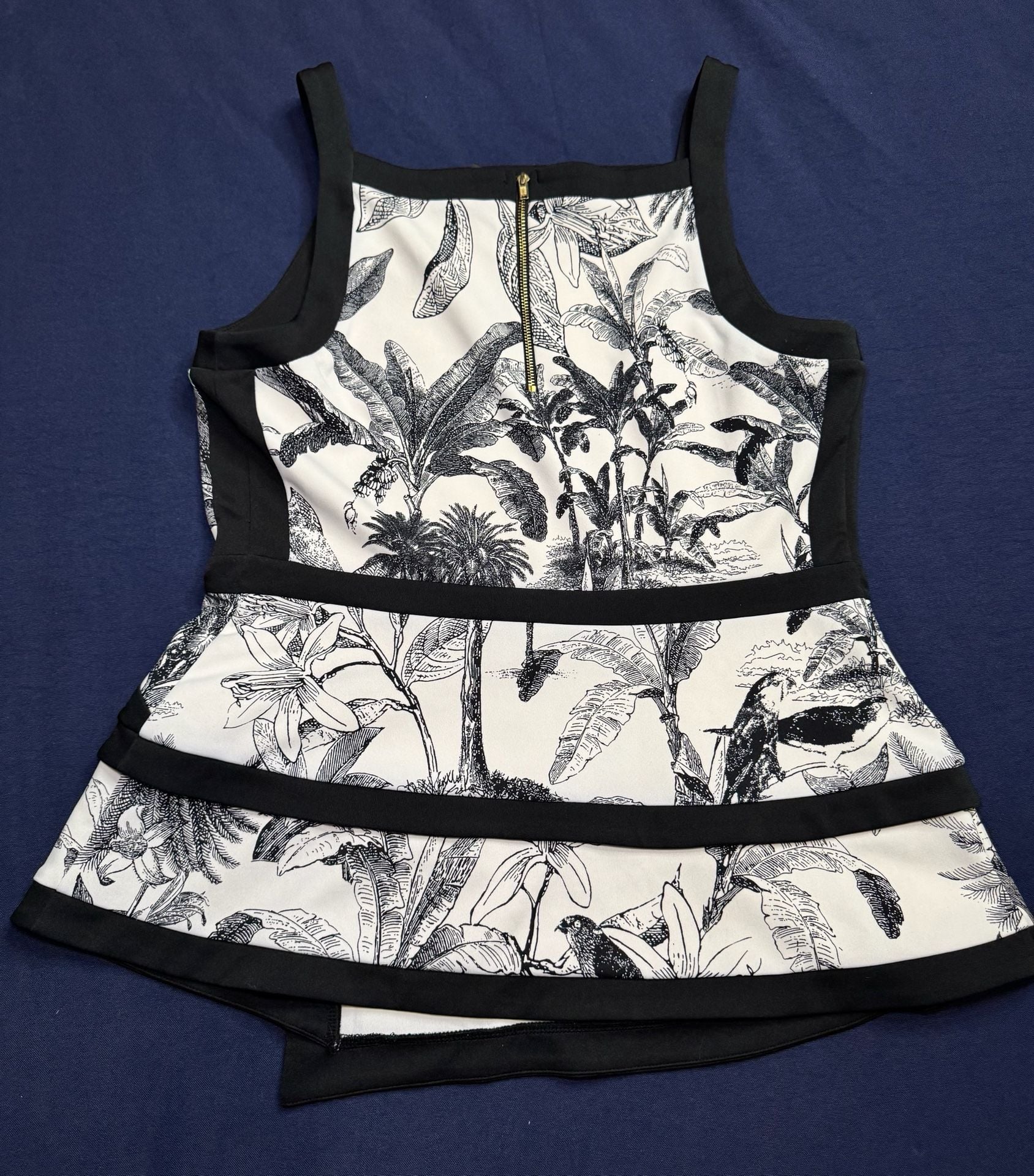 Worthington Tropical Bird Print Peplum Top L Black White Sleeveless Botanical 5
