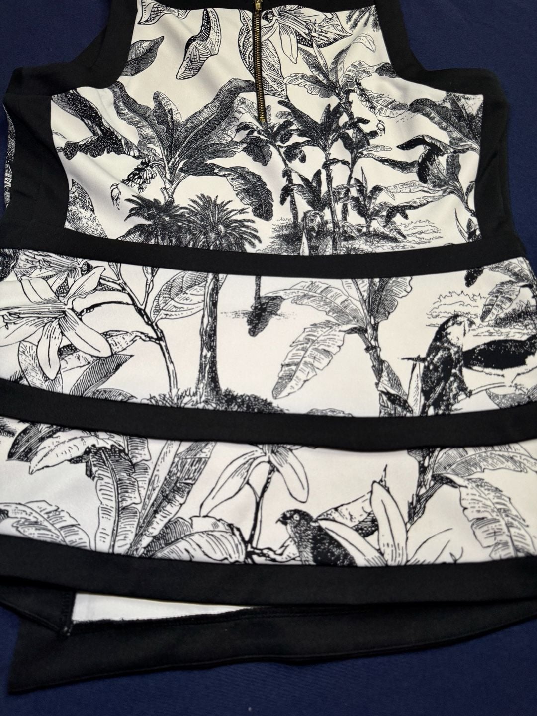 Worthington Tropical Bird Print Peplum Top L Black White Sleeveless Botanical 10