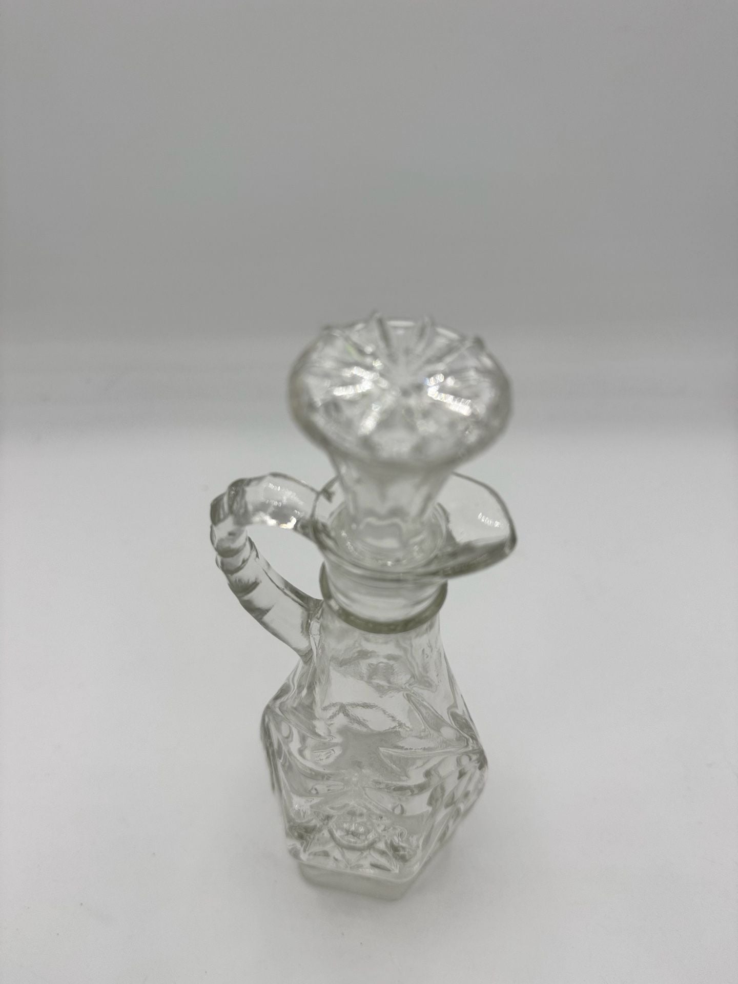 Vintage ⚓️ Hocking Cut ✡️ of David Oil and Vinegar Fluted Cruet Bottle 2