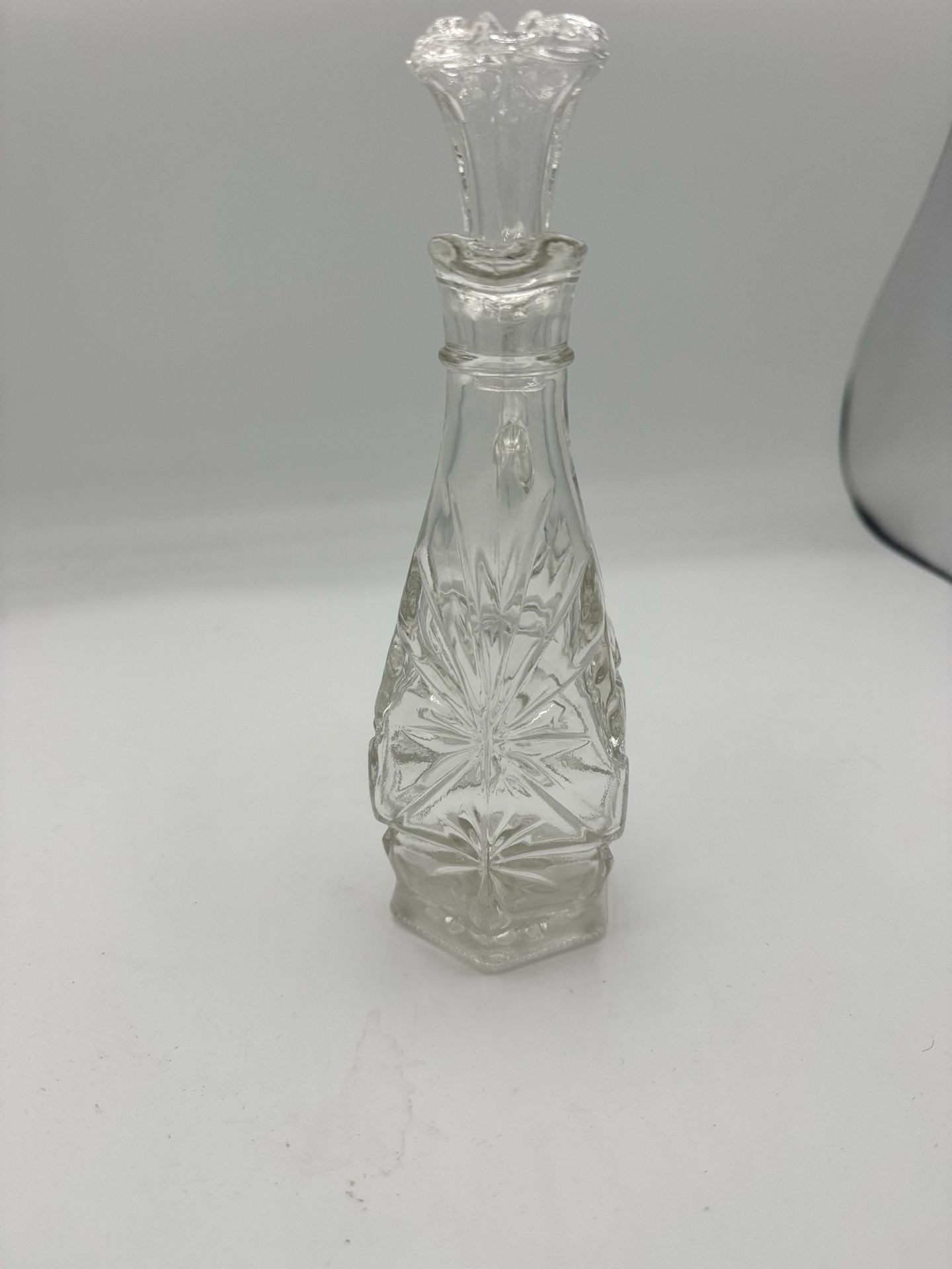 Vintage ⚓️ Hocking Cut ✡️ of David Oil and Vinegar Fluted Cruet Bottle 5
