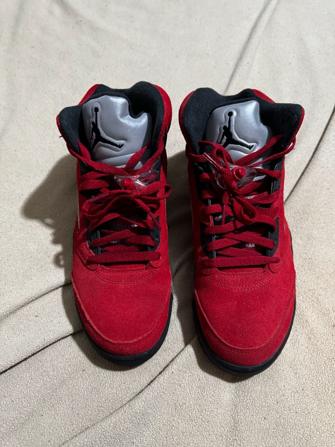 Jordan 5 Retro Raging Bull Sneakers Size 8.5Red Suede 2