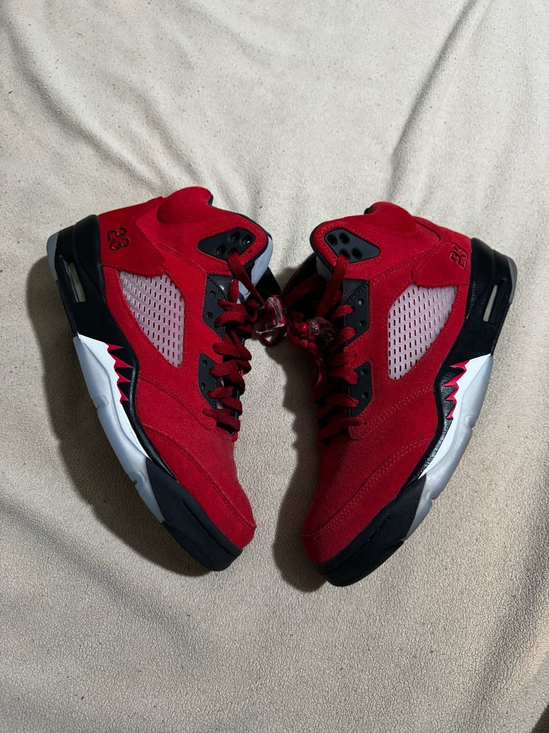 Jordan 5 Retro Raging Bull Sneakers Size 8.5Red Suede 3