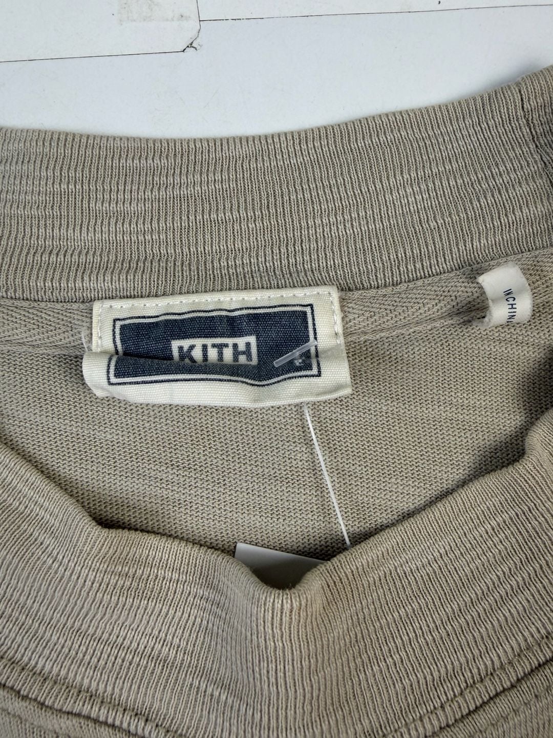 Kith Pocket T-Shirt Tan Slub Cotton Embroidered Logo Size L (OF) *small stain on sleeve 3