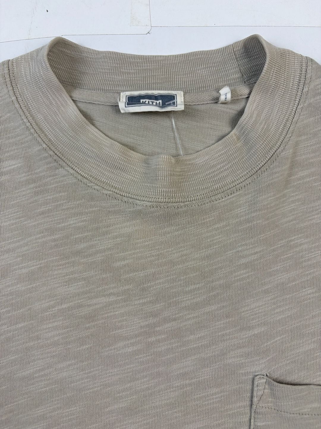 Kith Pocket T-Shirt Tan Slub Cotton Embroidered Logo Size L (OF) *small stain on sleeve 7