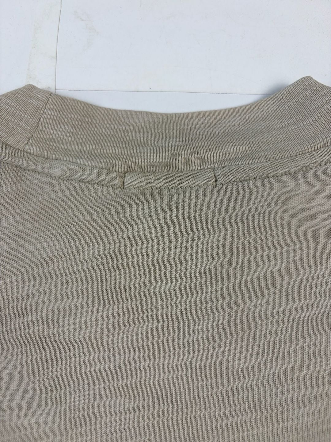 Kith Pocket T-Shirt Tan Slub Cotton Embroidered Logo Size L (OF) *small stain on sleeve 13