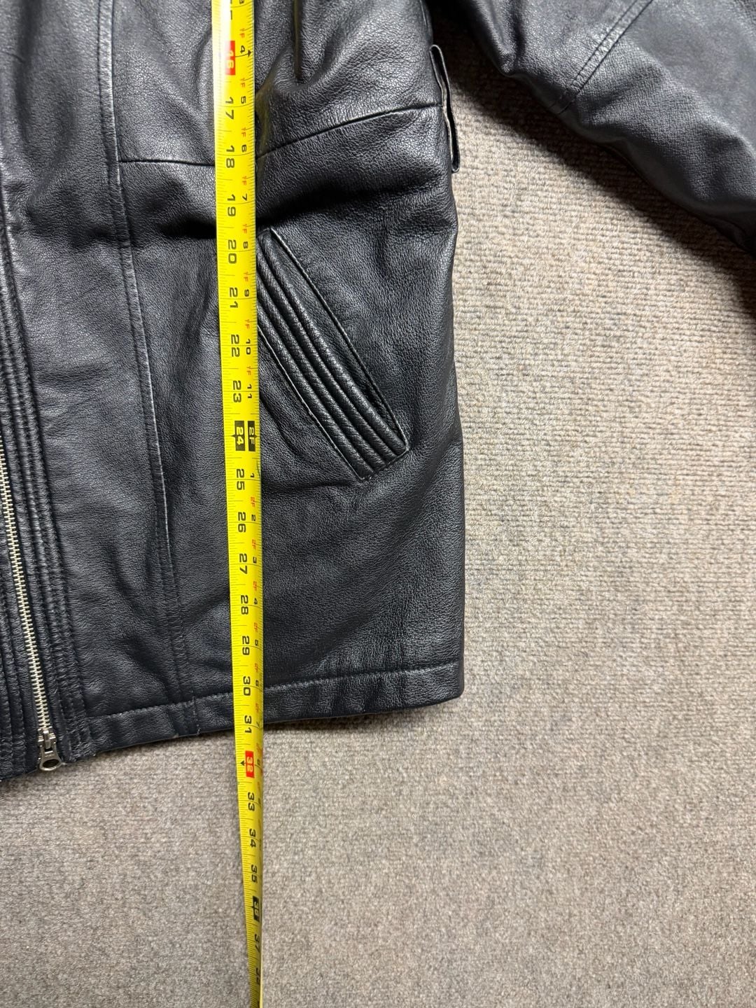Wilsons Leather Jacket Size L Black Faux Fur Lined 7