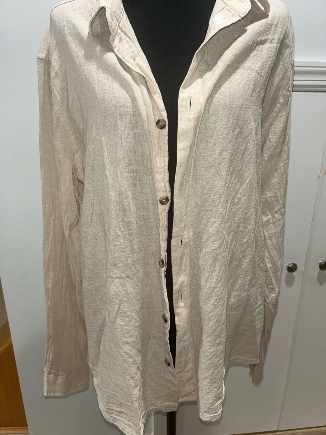Long Sleeve Button-Down Shirt Size M Beige Linen Blend 6