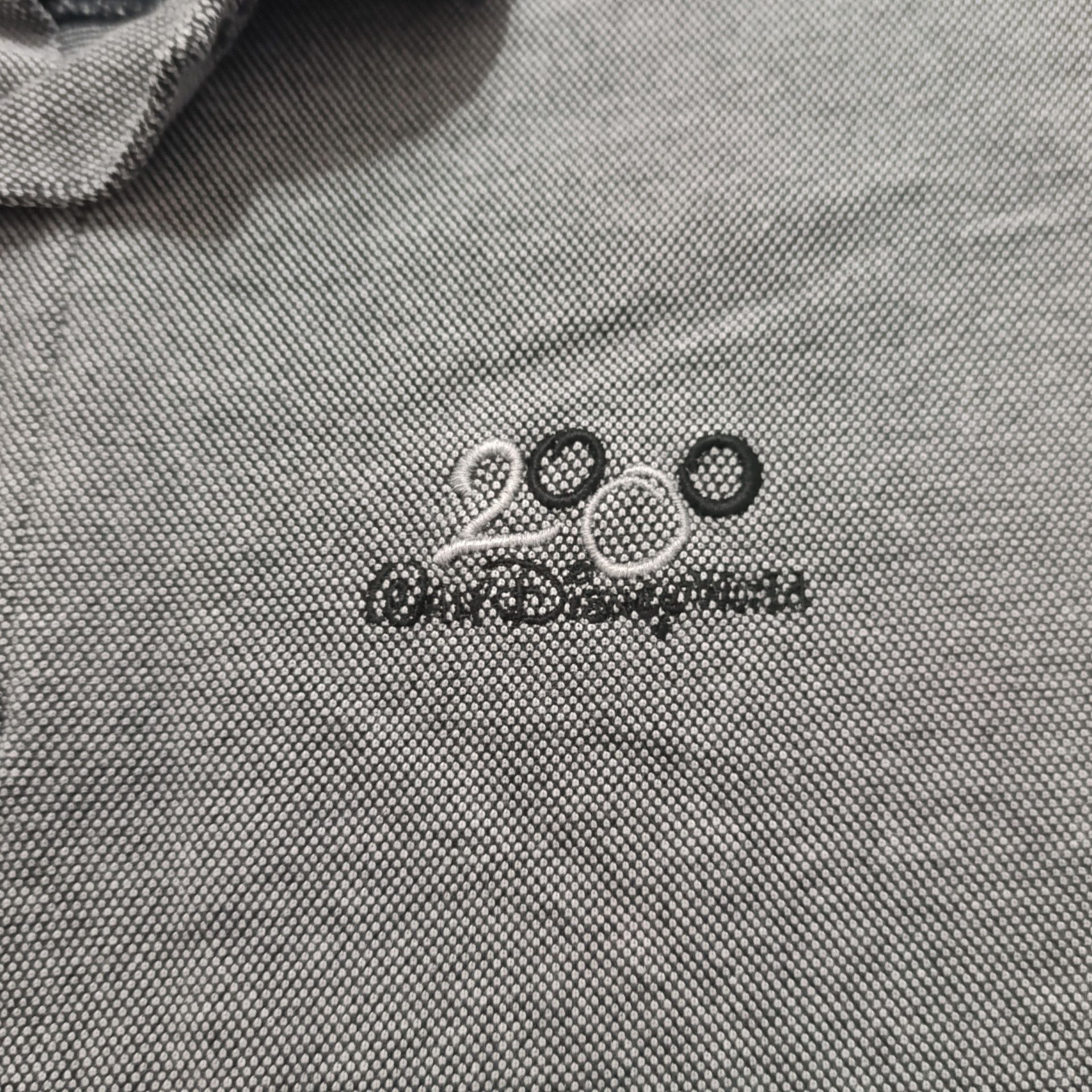 Walt Disney World 2000 Polo Shirt Size M Gray Black 3