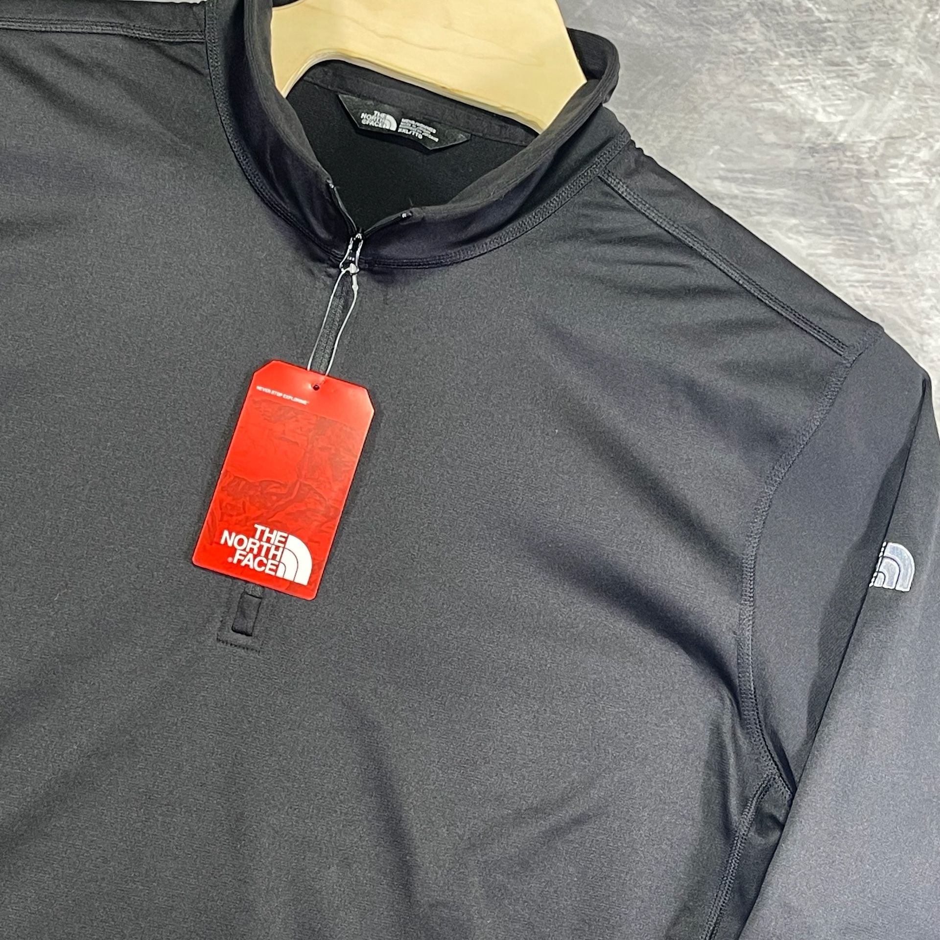 The North Face Tech 1/4 Zip Fleece XXL Black NWT 9