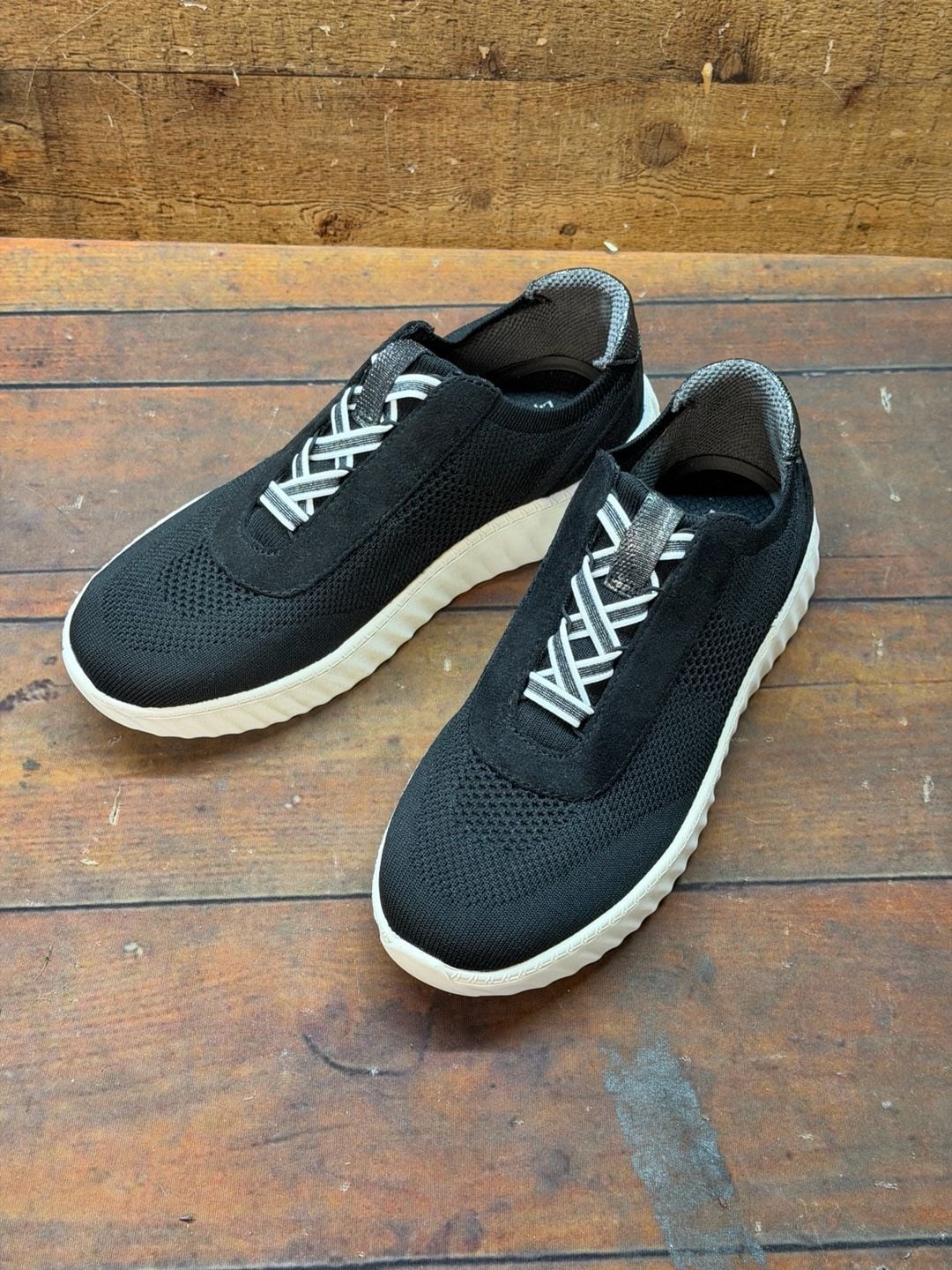 LifeStride Sneakers Black Knit Slip On Shoes size 7.5 10