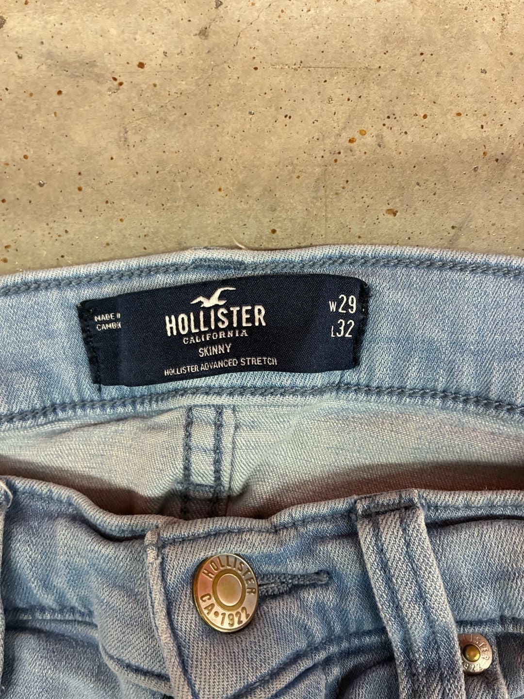 Hollister Skinny Jeans 29x32 Distressed Light Wash Advanced Stretch 5