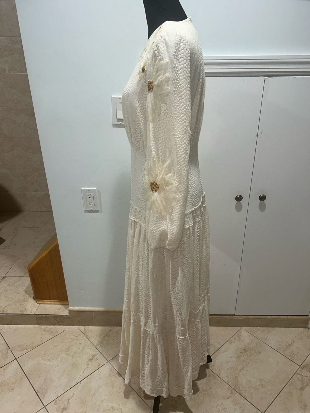 Vintage Long Sleeve Lace Floral Applique Maxi Dress Cream 5