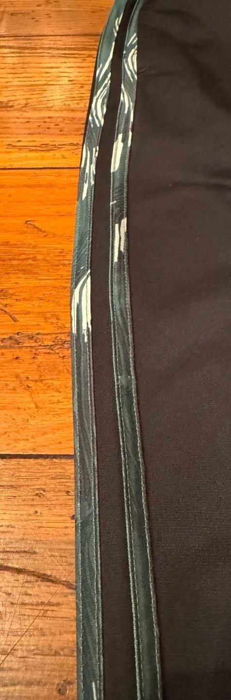 Adidas Track Pants Size L (14/16) Black Green Stripe Athletic Joggers h1600 3