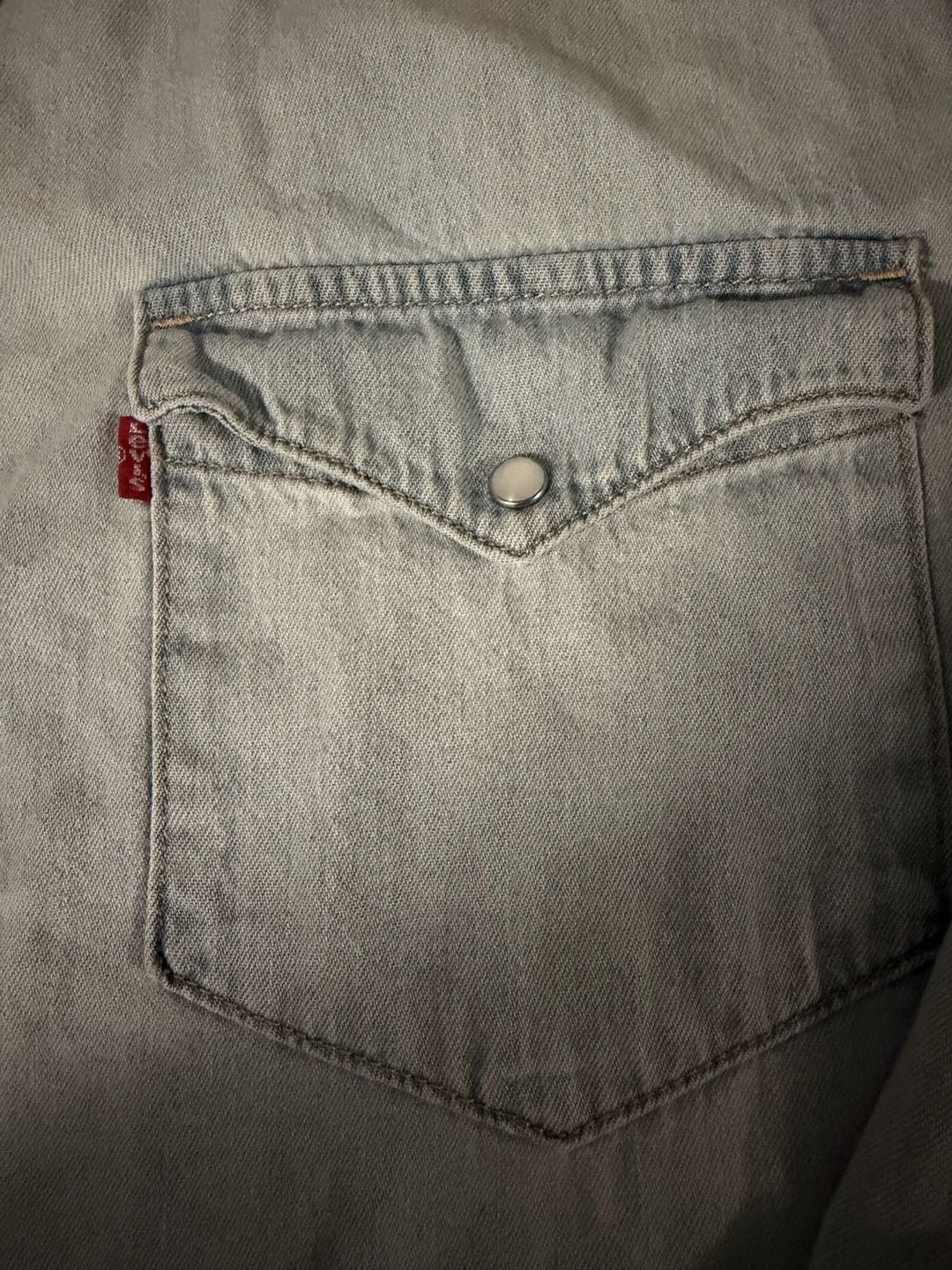 Levi Strauss Womens Light Wash Denim Western Shirt Pearl Snap Size XXL 4