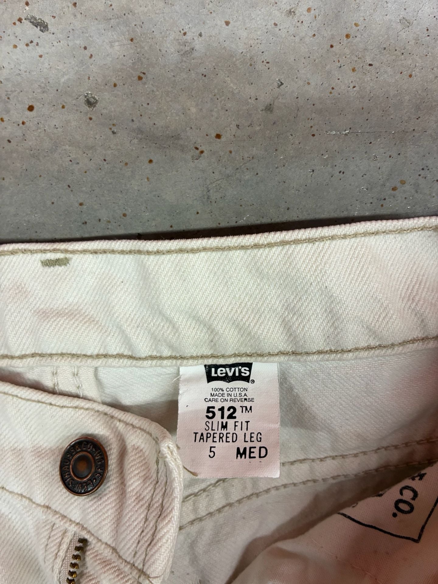 Levi's 512 Slim Fit Tapered Leg Jeans Size 5 MED White Vintage Denim 4