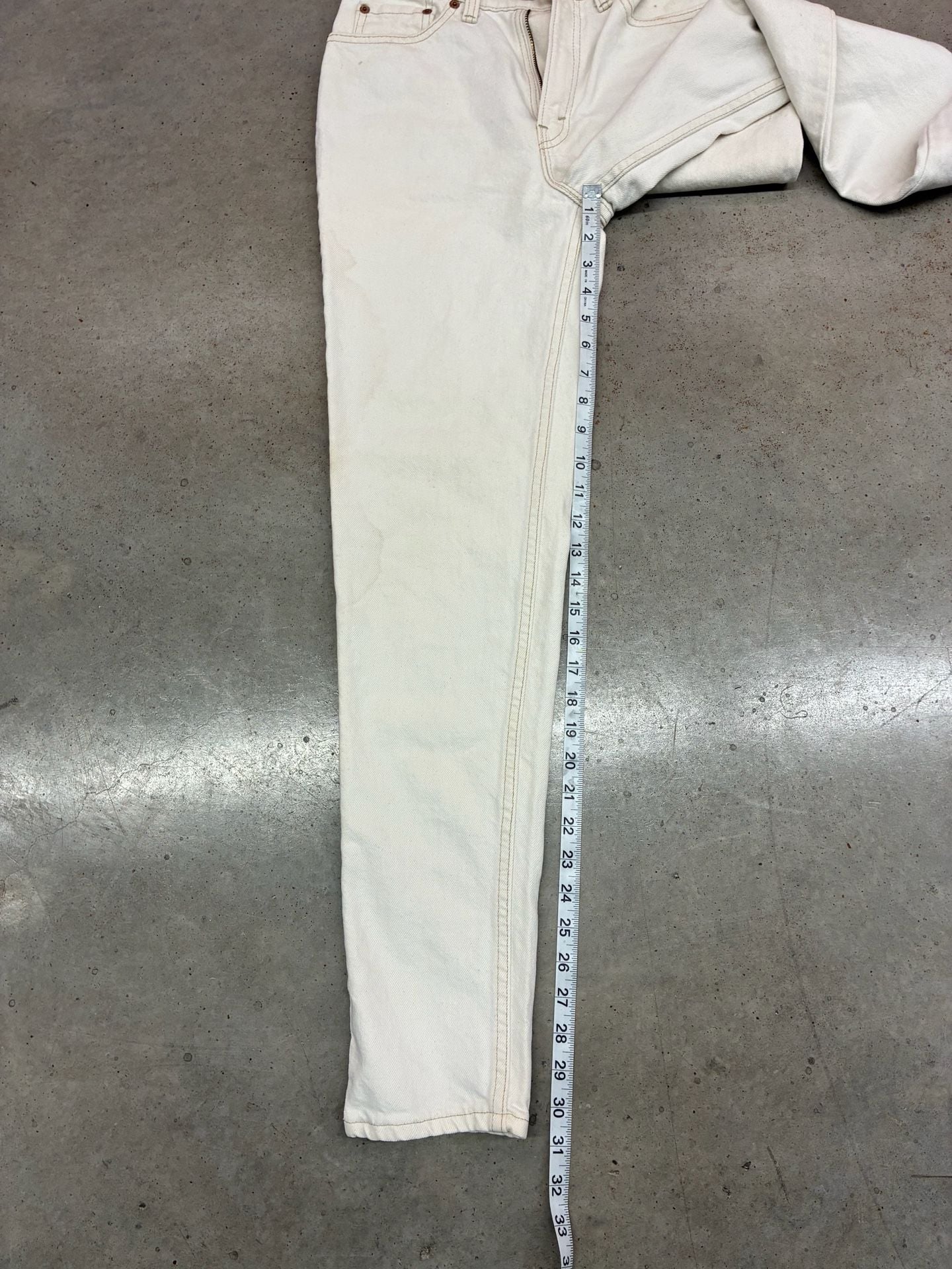 Levi's 512 Slim Fit Tapered Leg Jeans Size 5 MED White Vintage Denim 9
