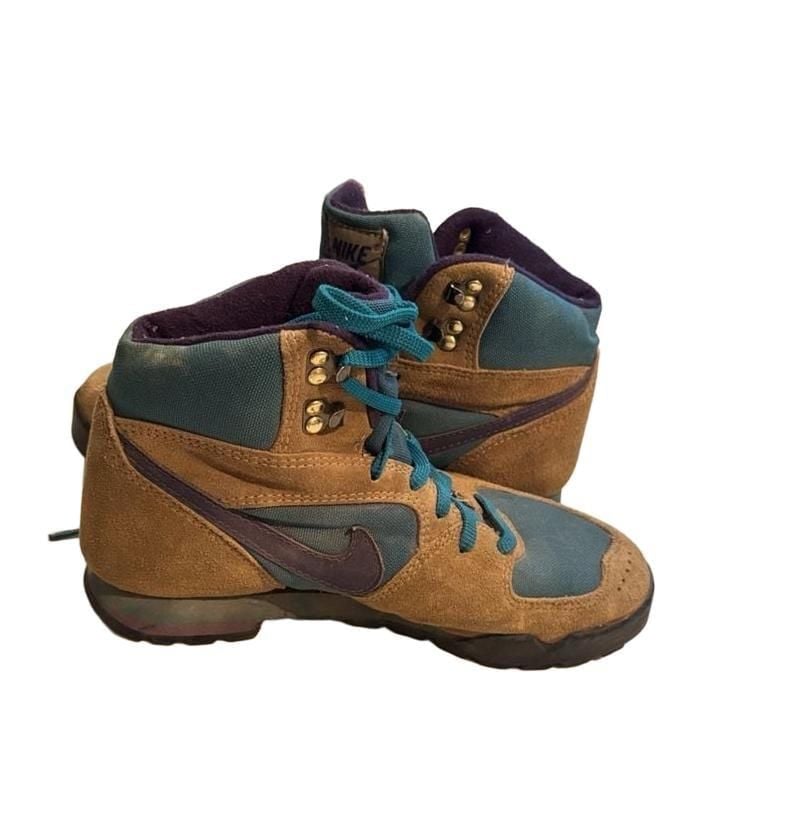 Nike Vintage Hiking Boots Brown Teal Purple 3