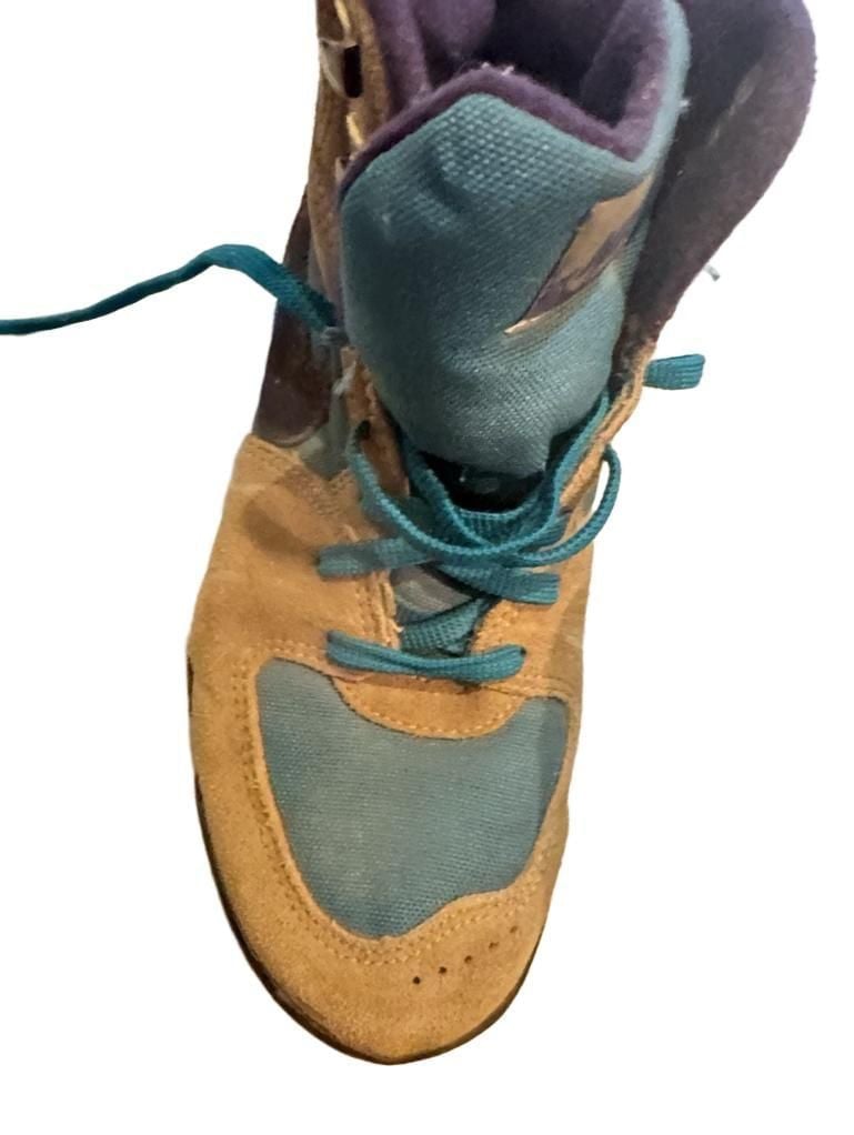 Nike Vintage Hiking Boots Brown Teal Purple 5