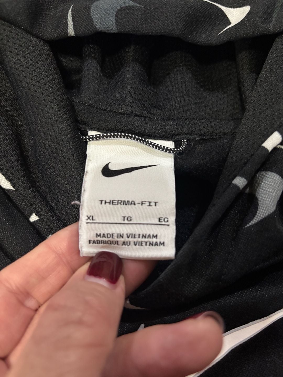 Nike Therma-Fit Swoosh Hoodie Size youth XL Black Multi 5