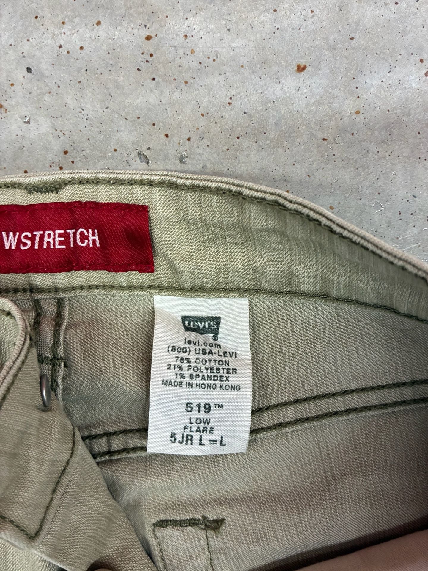 Levi's 519 Low Flare Jeans 5JR L=L Tan Low Stretch 5
